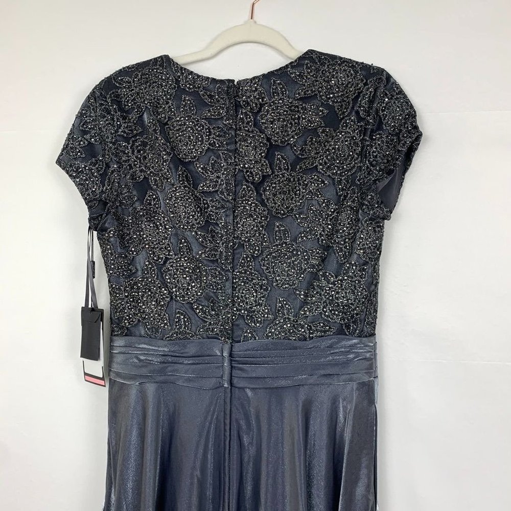 NWT La Femme 26447 Two Tone Satin A-Line V-Neck Gown Platinum Silver Gray - Picture 9 of 10
